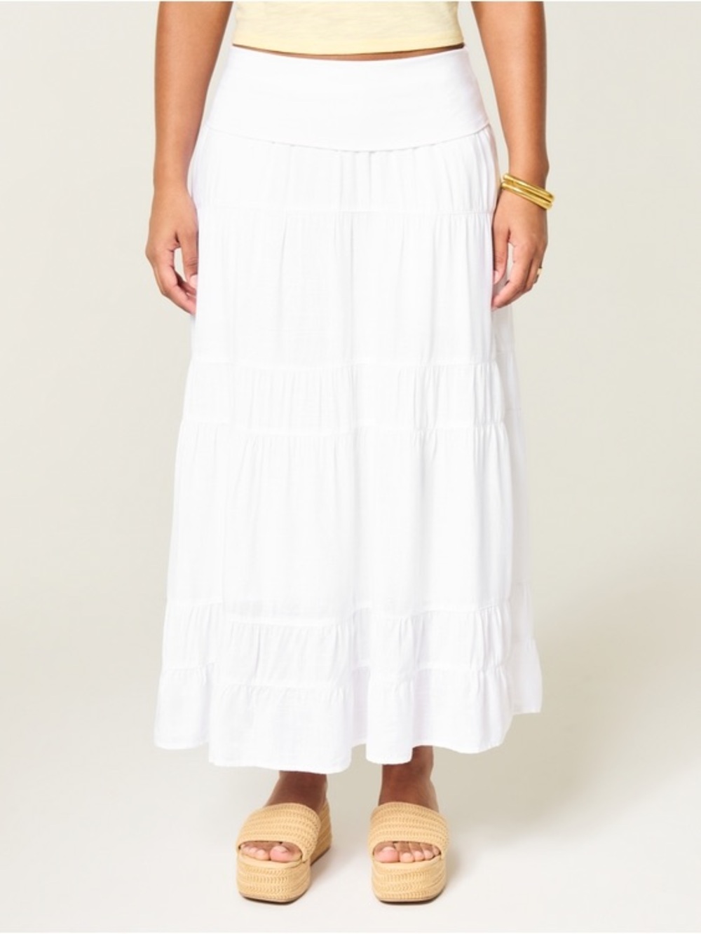 Hollister
2-in-1 Convertible Maxi Skirt to Midi Dress - Picture 8 of 8